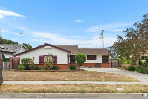 1525 W Princeton St, Ontario, CA, 91762-1729 | Card Image