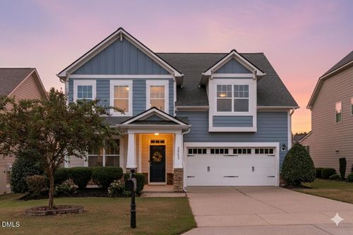 2942 Wilkes Lake Dr, Fuquay Varina, NC, 27526-3949 | Card Image