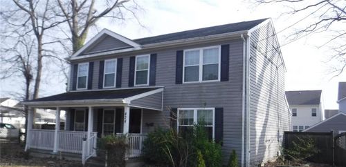 424 Summers Pl, Portsmouth, VA, 23702-1132 | Card Image