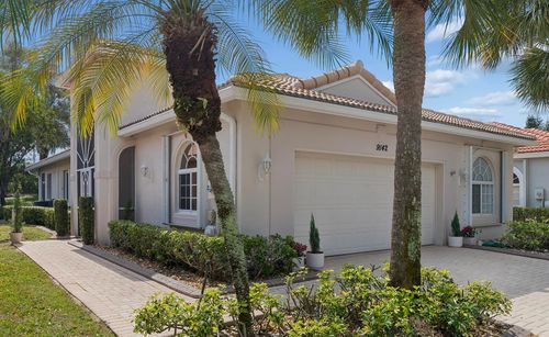 9142 Bay Point Cir, West Palm Beach, FL, 33411-5148 | Card Image