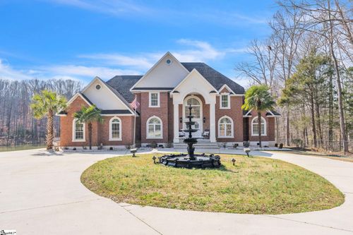 109 Brandon Drive, Hodges, SC, 19653 | Card Image