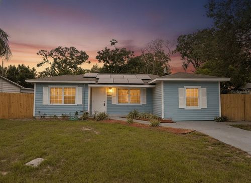 111 W Grapefruit Cir, CLEARWATER, FL, 33759-2412 | Card Image
