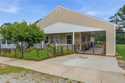 409 E Linda Lane, Rogers, AR, 72758 | Card Image