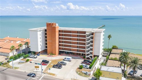 apt-48-4302 Ocean Dr, Corpus Christi, TX, 78412-2546 | Card Image