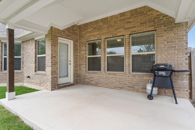 728 Clear Spring Ln, House other with 3 bedrooms, 2 bathrooms and 2 parking in Leander TX | Image 27