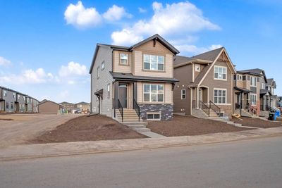 118 Magnolia Dr Se, House other with 4 bedrooms, 3 bathrooms and 2 parking in Calgary AB | Image 2