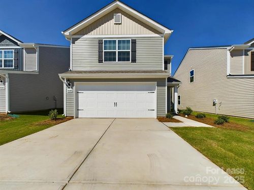 5047 Wolfridge Ave, Charlotte, NC, 28214-4168 | Card Image