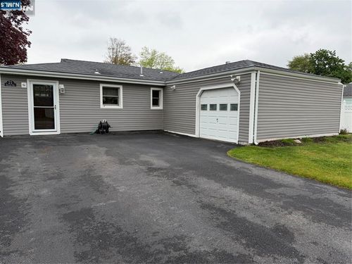 21 Daned Rd, Emerson, NJ, 07630-1303 | Card Image