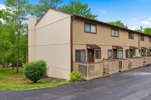 7-1011 Hancock Cir, Harrodsburg, KY, 40330-8921 | Card Image