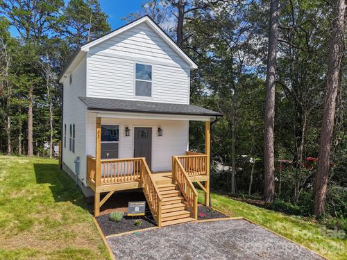 11 Baldwin St, Asheville, NC, 28803-1101 | Card Image