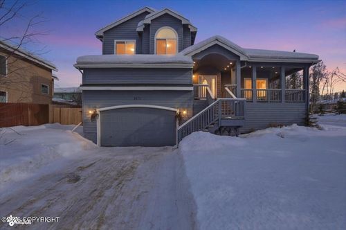 8971 Spruce Brook St, Anchorage, AK, 99507-4927 | Card Image