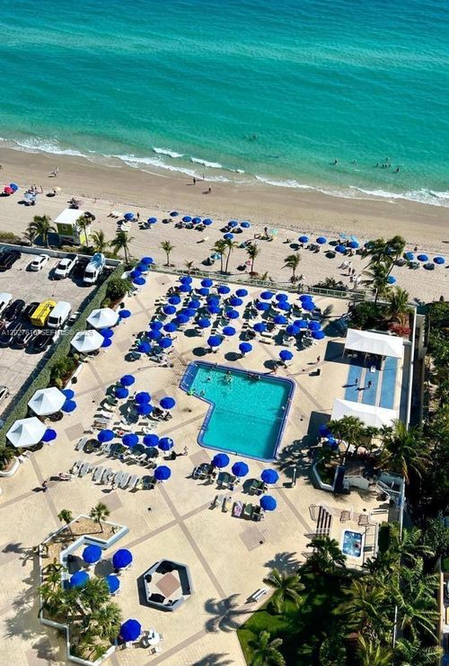1111-2030 S Ocean Dr, Hallandale Beach, FL, 33009-6610 | Card Image