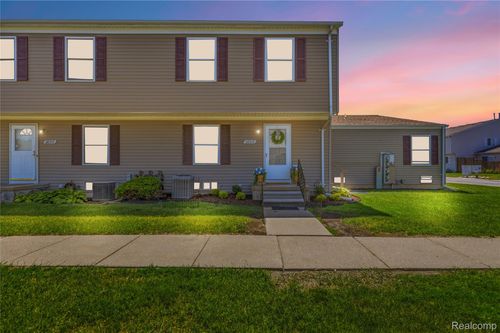 28245 Raleigh Crescent Dr, Chesterfield, MI, 48051-2303 | Card Image