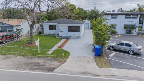 2462 Johnson St, Hollywood, FL, 33020-3923 | Card Image