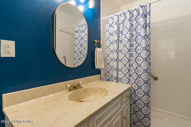 1824 Knollwood Rd, House other with 4 bedrooms, 3 bathrooms and null parking in Louisville KY | Image 28