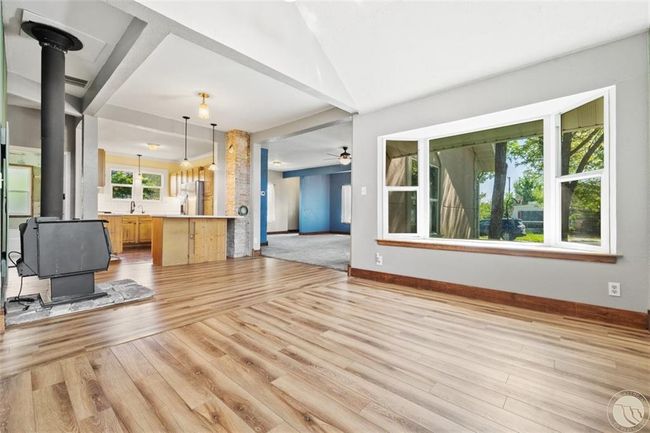 1115 1 St St W, House other with 3 bedrooms, 3 bathrooms and null parking in Roundup MT | Image 11
