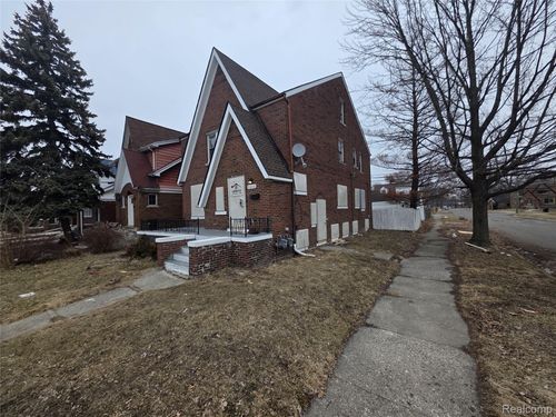 5202 Devonshire Rd, Detroit, MI, 48224-3233 | Card Image