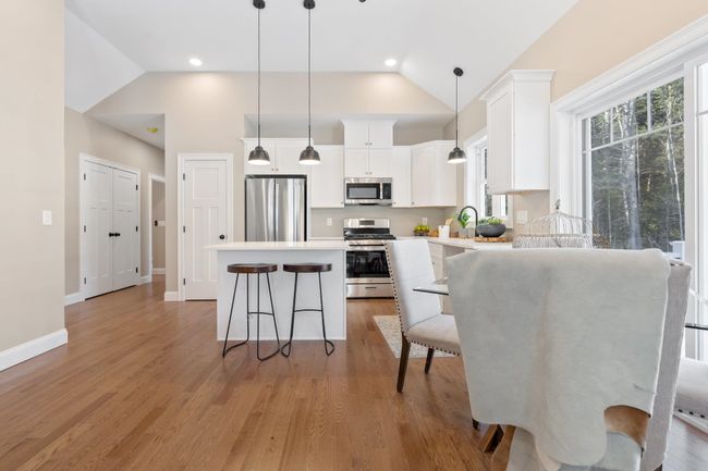 4B Debbie Lane, Condo with 2 bedrooms, 2 bathrooms and null parking in Amherst NH | Image 10