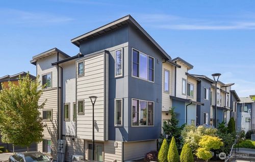 535 Fremont Walk Se, Sammamish, WA, 98074-5048 | Card Image