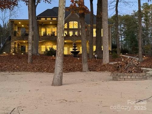 1140 Inlet Point Dr, Salisbury, NC, 28146-5715 | Card Image
