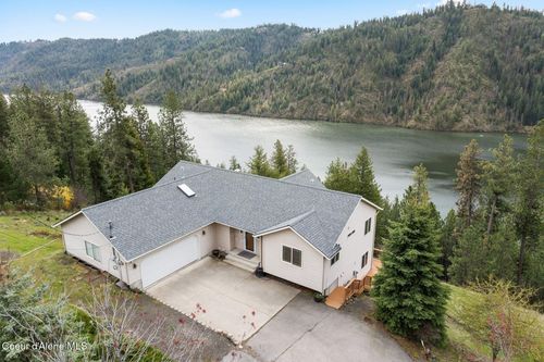 3700 E Fernan Hill Rd, Coeur D Alene, ID, 83814-7571 | Card Image