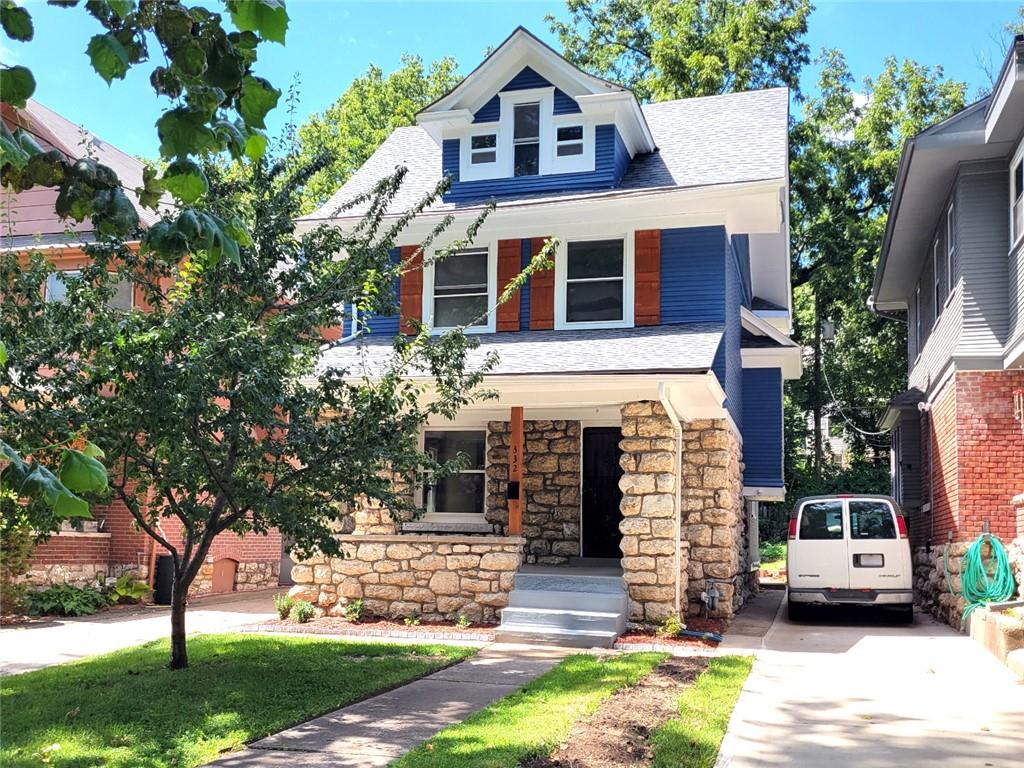 Kensington Ave, Kansas City, MO 64124