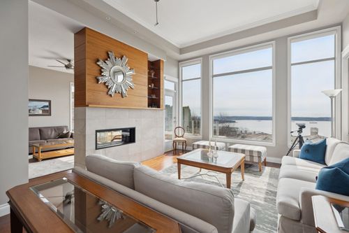 2416 Carr Lane, West Vancouver, BC, V7S3H5 | Card Image