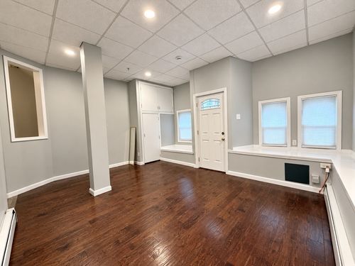 1-688 Lawrence St, Lowell, MA, 01852 | Card Image