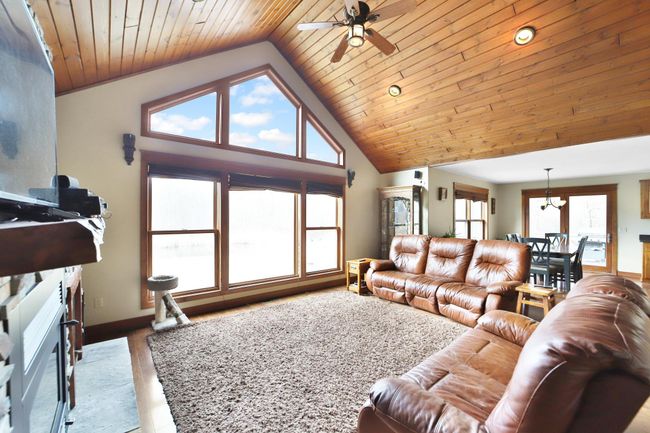 1572 44 Th St Sw, House other with 4 bedrooms, 4 bathrooms and null parking in Jenkins MN | Image 10