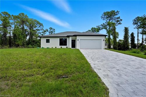 219 Ogden Ave S, LEHIGH ACRES, FL, 33974-9738 | Card Image