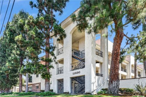504-11630 Warner Ave, Fountain Valley, CA, 92708-2553 | Card Image