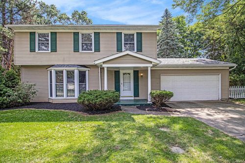 54160 Forest Grove Ave, Elkhart, IN, 46514-4828 | Card Image