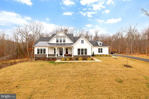 12650 Popes Head Rd, CLIFTON, VA, 20124-1320 | Card Image