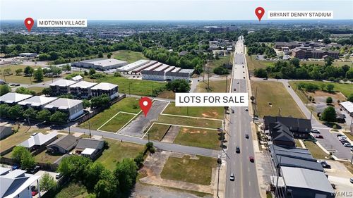 2111 University Blvd E, Tuscaloosa, AL, 35404-3030 | Card Image