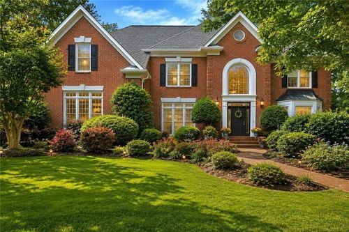 350 Waters Bend Way, Johns Creek, GA, 30022-8013 | Card Image