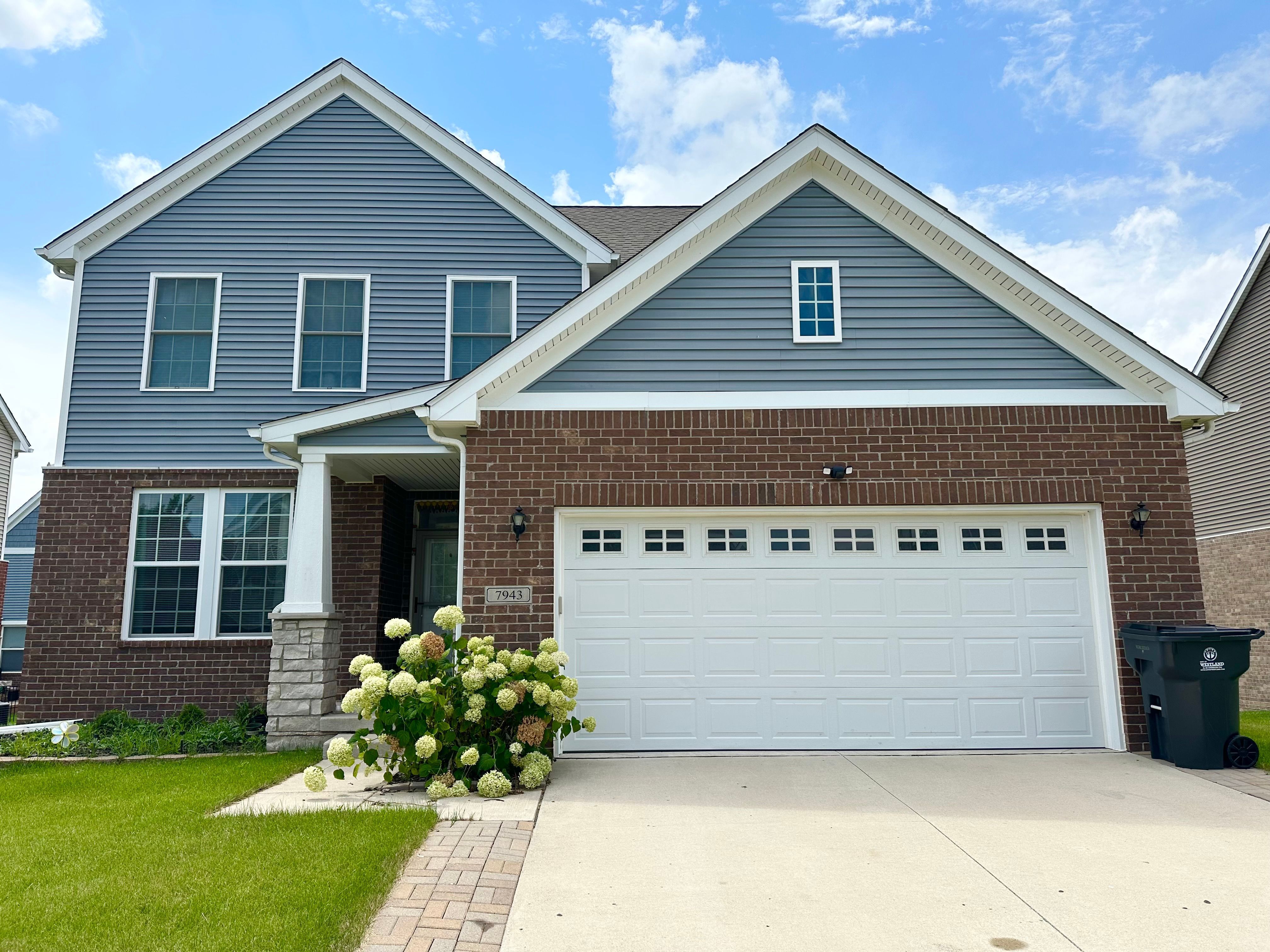 Everett Dr, Westland, MI 48185