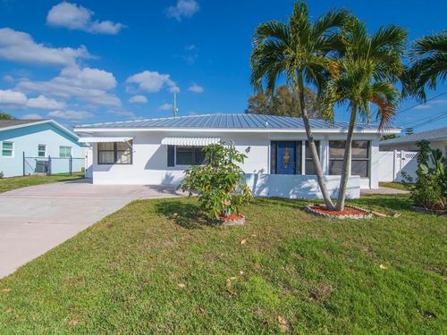 476 19th Pl, Vero Beach, FL, 32960-5432 | Card Image