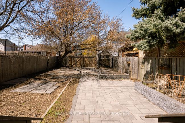137 Avondale St, House other with 4 bedrooms, 1 bathrooms and 3 parking in Hamilton ON | Image 18