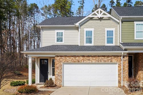 8238 Merryvale Ln, Charlotte, NC, 28214-2659 | Card Image