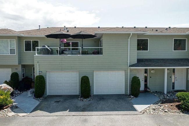 206 - 1585 Field Rd, Townhouse with 3 bedrooms, 2 bathrooms and 2 parking in Sechelt BC | Image 5