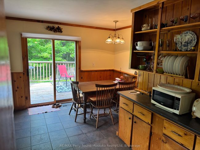 18 Jones Rd, House other with 2 bedrooms, 1 bathrooms and 7 parking in Mckellar ON | Image 8