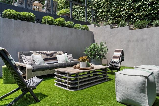 1012 10 Th St, House other with 4 bedrooms, 5 bathrooms and 8 parking in Manhattan Beach CA | Image 45