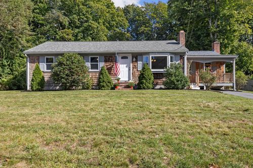40 Lane St, Middleboro, MA, 02346 | Card Image