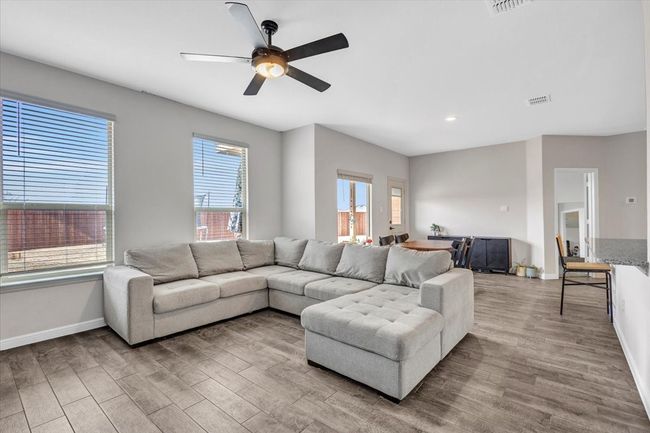 111 Irish Ivy Ct, House other with 4 bedrooms, 2 bathrooms and null parking in Boyd TX | Image 14