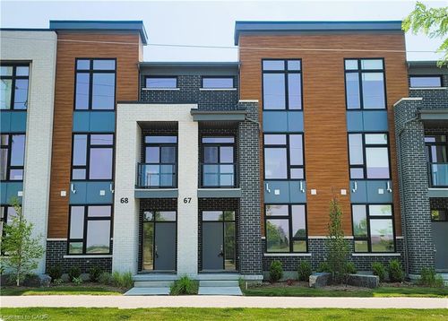 67-271 Grey Silo Rd, Waterloo, ON, N2K0E9 | Card Image