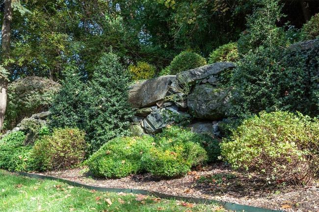 14 Hudson Dr, Condo with 3 bedrooms, 4 bathrooms and 2 parking in Dobbs Ferry NY | Image 24