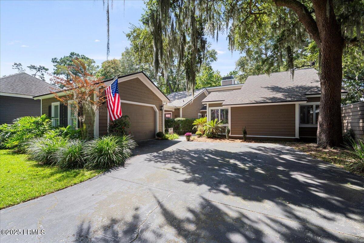 Residential in St. Helena Island 2