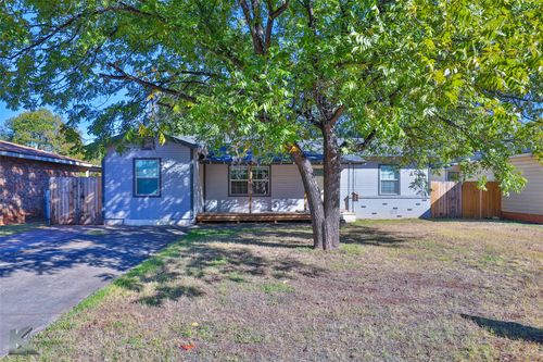 641 Woodlawn Dr, Abilene, TX, 79603-5709 | Card Image