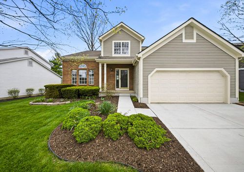 1317 Greencroft Road, Gahanna, OH, 43230 | Card Image