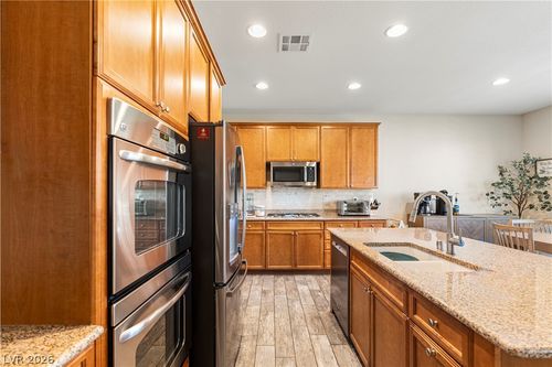 8213 Dragonfly Bush Ct, North Las Vegas, NV, 89085-4446 | Card Image